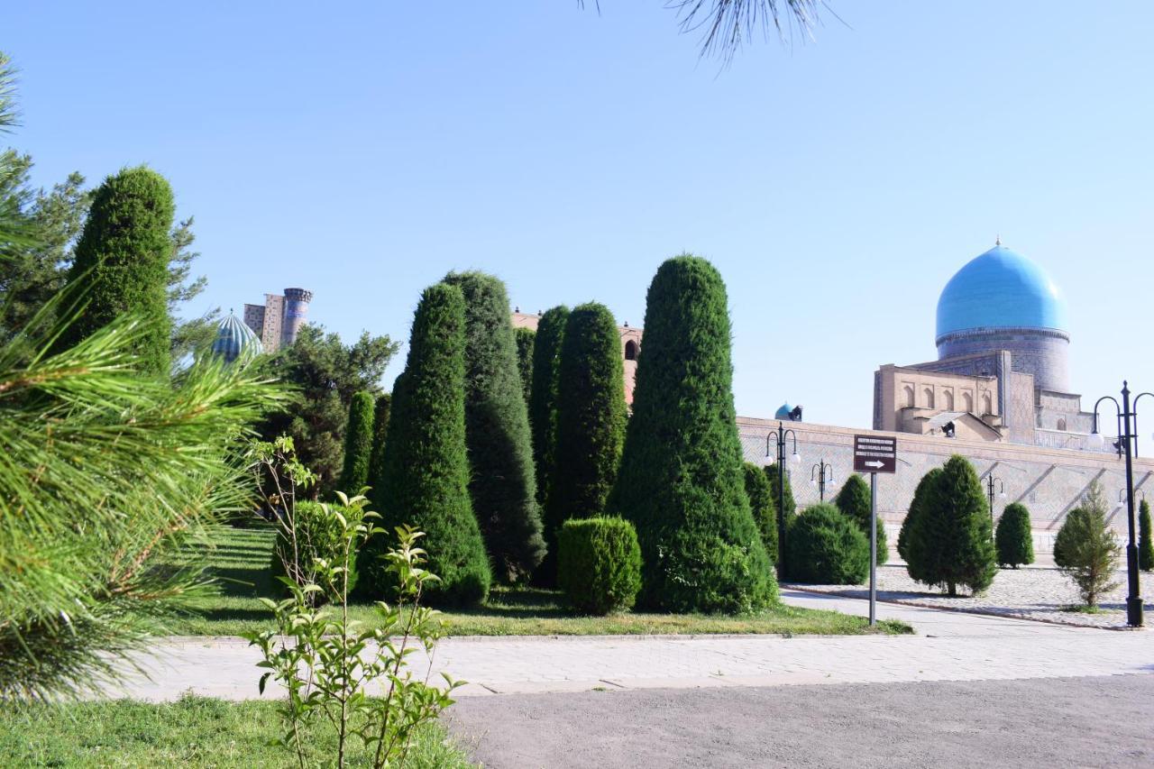 Hotel Registon Zargaron Samarkand Exteriör bild