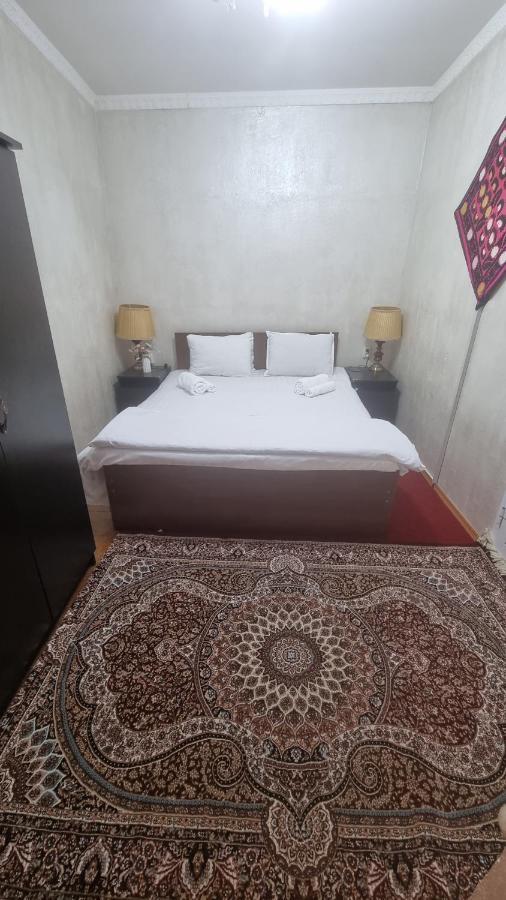Hotel Registon Zargaron Samarkand Rum bild