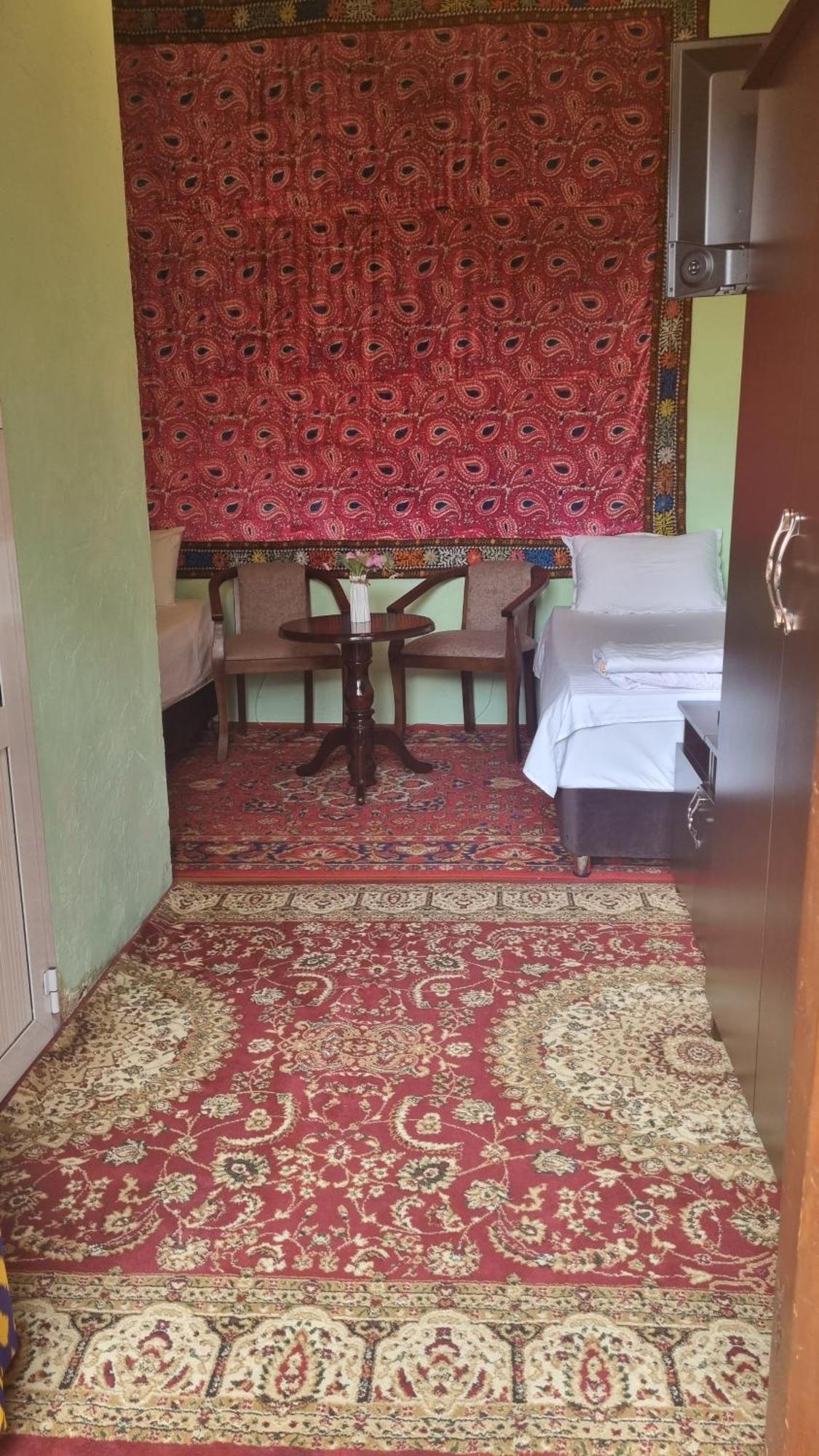 Hotel Registon Zargaron Samarkand Exteriör bild
